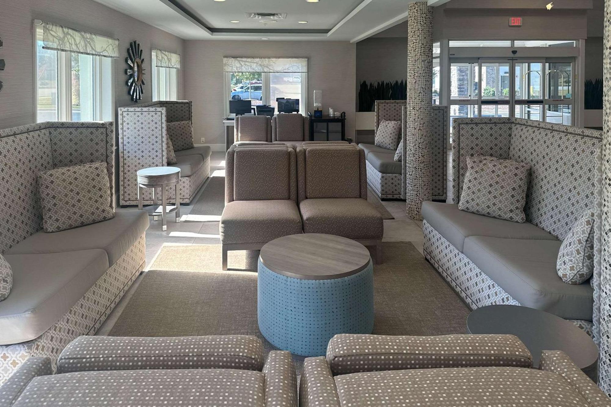 Comfort Inn Williamsburg Gateway Εξωτερικό φωτογραφία